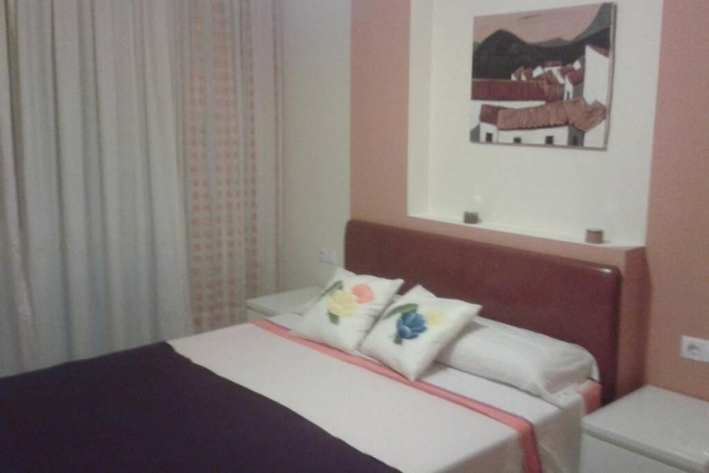 Bonito Apartamento Cerca Del Puerto Малага Екстериор снимка